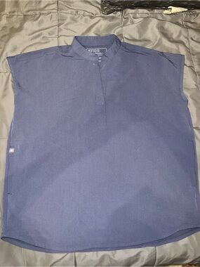 Figs women’s blue steel Short-Sleeve Mandarin Collar Shirt, and joggers